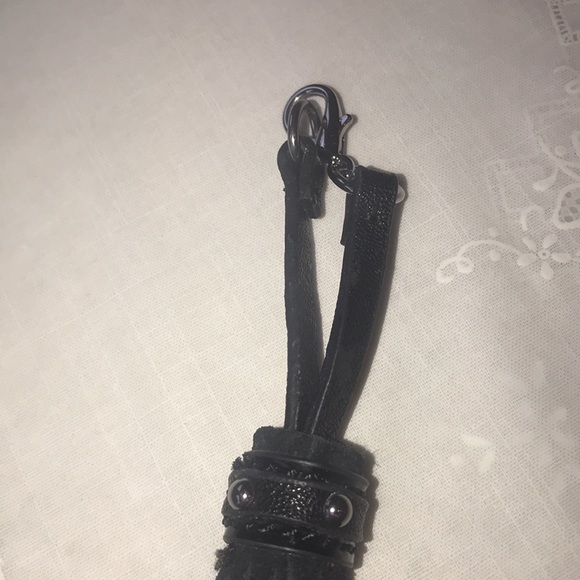 SUEDE CLIP-ON - Picture 3 of 3